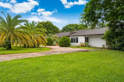 8700 SW 97th Ter 1