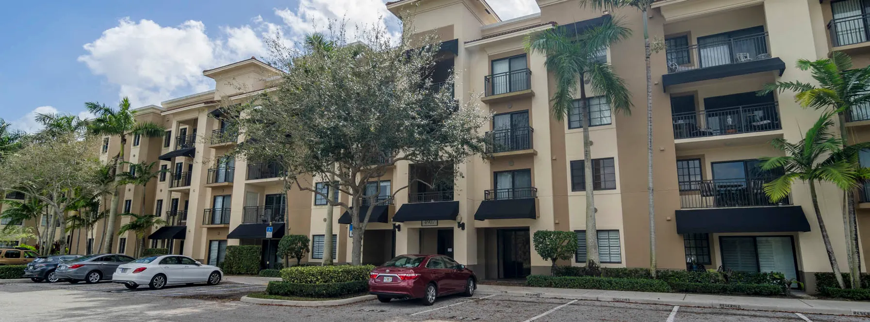 Just Listed | Marvellous in Midtown | 4907 Midtown Lane #1314