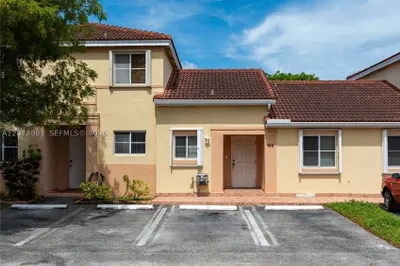 330 NW 114th Ave #7-105 1