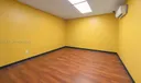 880 E 9th St ##2 Photo