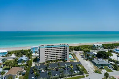 355 S Ocean Drive #106 1