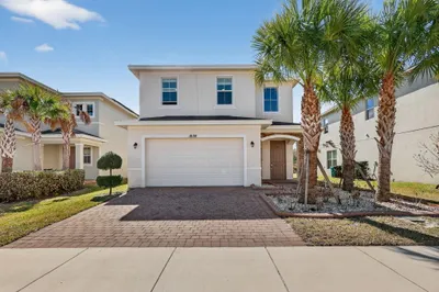 1609 NW Cataluna Cir Circle 1