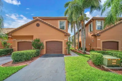 1303 Presidio Dr #6-41 1
