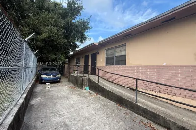 13425 NW 31st Ave 1