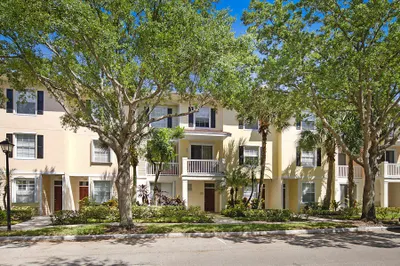125 Galicia Way #209 1