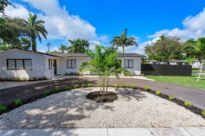 490 NE 141st #490 1