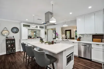 1611 NW 45th Street 1