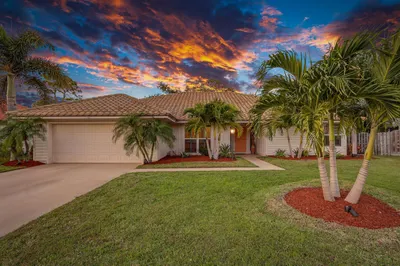 2545 Bordeaux Court 1