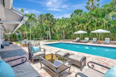 2561 Pepperwood Circle 1