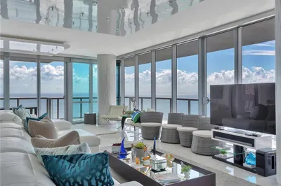 17121 Collins Avenue #4201 1