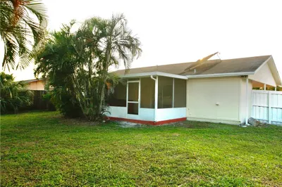 3516 W 88th Ter 1