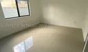 423 E 27th St #201 Photo