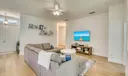 137 E Hampton Way Photo
