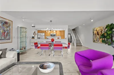 8133 SW 86th Ter 1