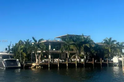 Dock