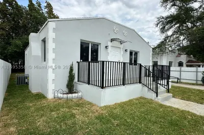 265 NW 81st St 1
