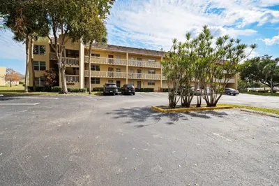 6000 NW 64th Avenue #303 1