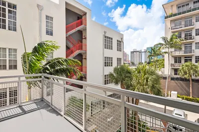 434 NW 1st Avenue #305 1