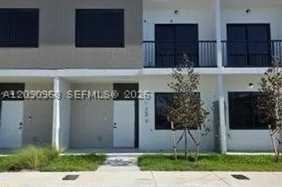 1305 NW 4th Ter 1