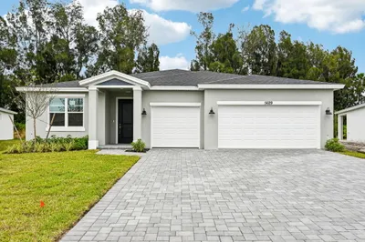 5629 Hampton Park Circle 1