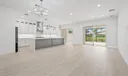 10918 Grande Boulevard Photo