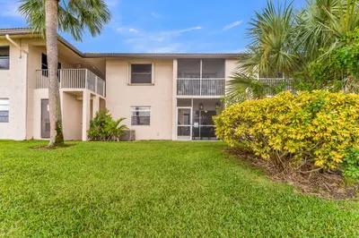 5510 Lakeside Drive #106 1