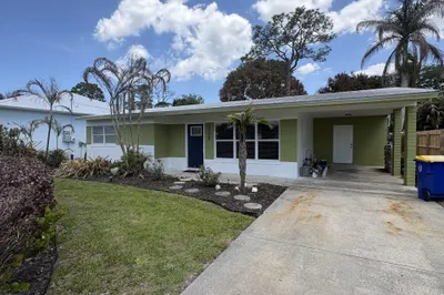 3156 SE Mimosa Street 1