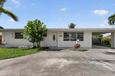 414 Foresteria Drive 1