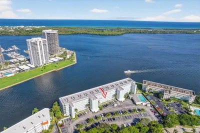 36 Yacht Club Drive #307 1