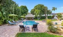 19 E Ocean Avenue Photo