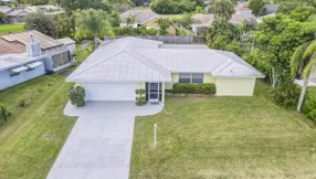 Just Listed | 2074 SE Doverbrook Street