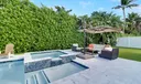 52 Pinehill Trail E Photo