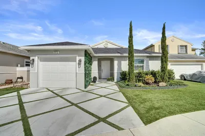 372 W Riverbend Drive #372 1