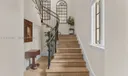 685 Harbor Ln Photo