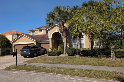 3839 Victoria Road 1