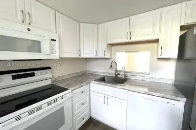 3099 NW 48th Ave #157 1