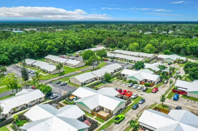 3560 SE Cobia Way 1