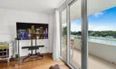 5600 Collins Ave #4S Photo