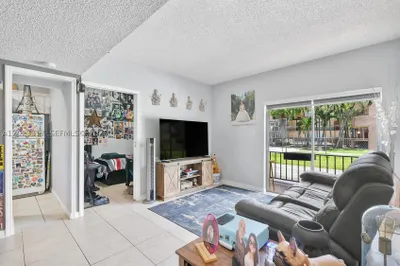 399 NW 72nd Ave #104 1