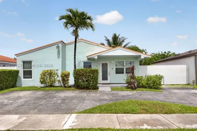 313 NW 132nd Pl 1