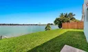 6733 Bayfront Dr Photo