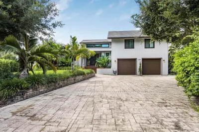 2640 SW 29th Way 1