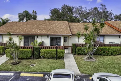 4934 SABLE PINE Circle #B 1