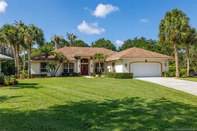 4401 SW Thicket Court 1