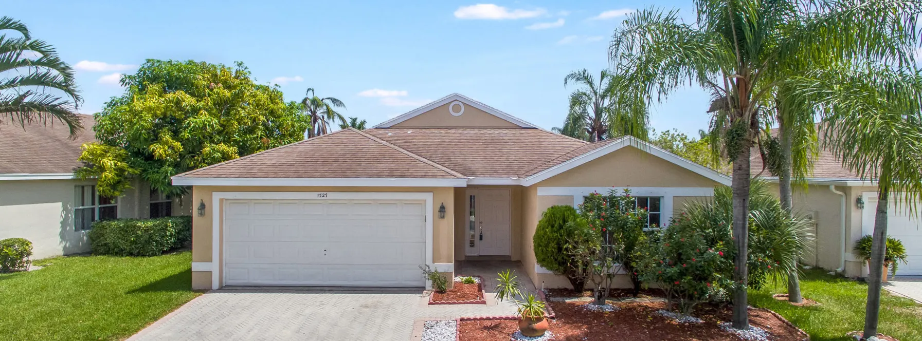 Just Listed | 1727 Sawgrass Circle | Gorgeous in Greenacres
