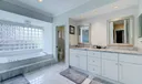 5703 SE Glen Eagle Way Photo