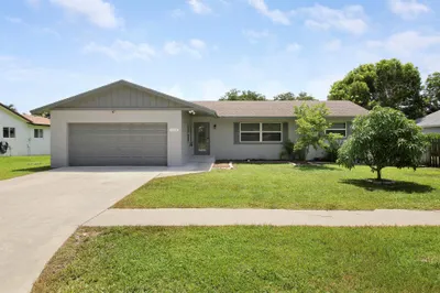 1324 NW 2nd Circle 1