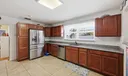 305 Circle E Photo