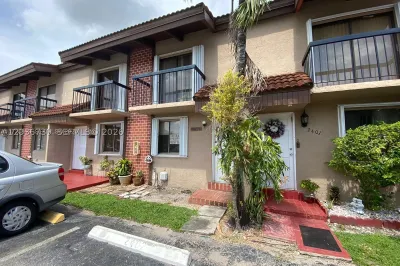 1813 SW 107th Ave #2402 1
