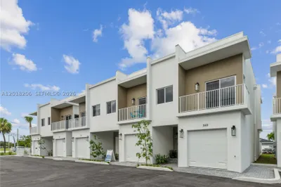 635 NW 30 Terrace 1